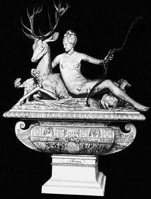 Ж. Гужон (?). «Диана». Статуя для фонтана замка Ане (Орлеане). Мрамор. 1558—59. Лувр. Париж.